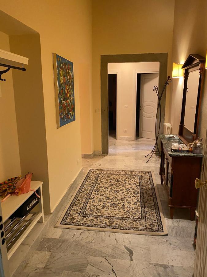 Renovated Apartment With 3 Bedrooms In An Historic Palazzo Between Port And Old Town ลีวอร์โน ภายนอก รูปภาพ